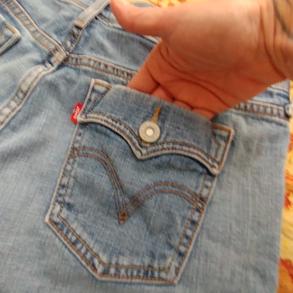 Cut off Levis - Picture 2 of 8